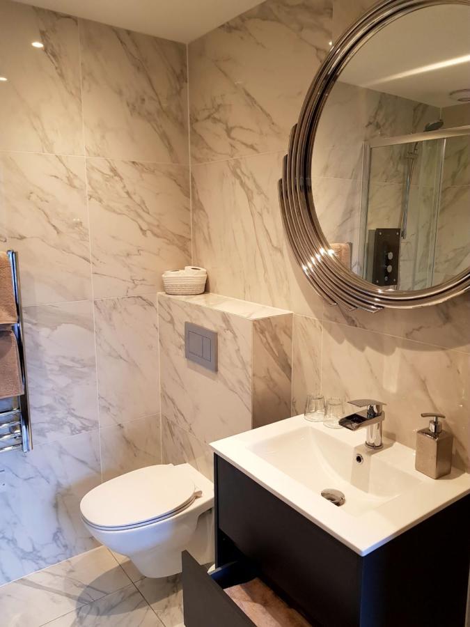 The Queens Head, Parkside Apartment 2 Burley in Wharfedale المظهر الخارجي الصورة