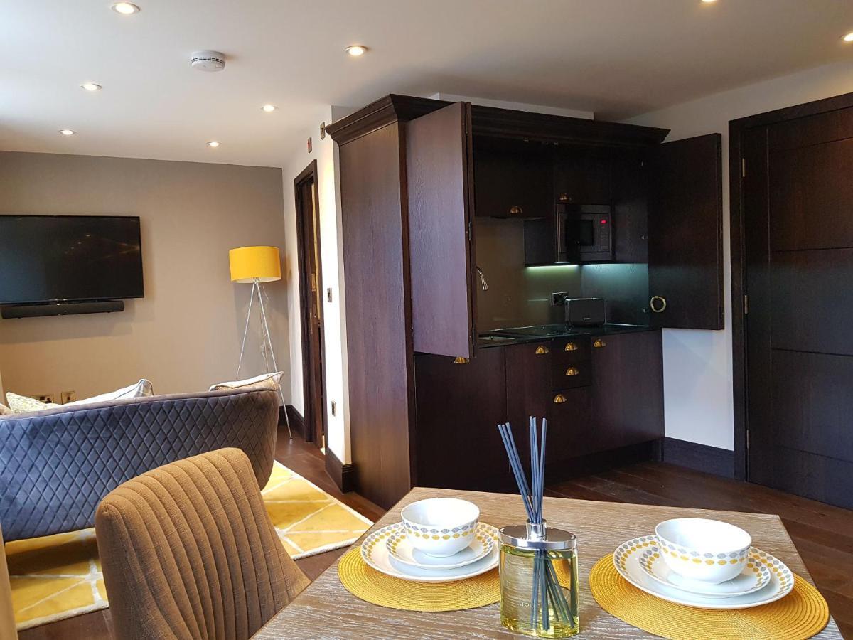 The Queens Head, Parkside Apartment 2 Burley in Wharfedale المظهر الخارجي الصورة